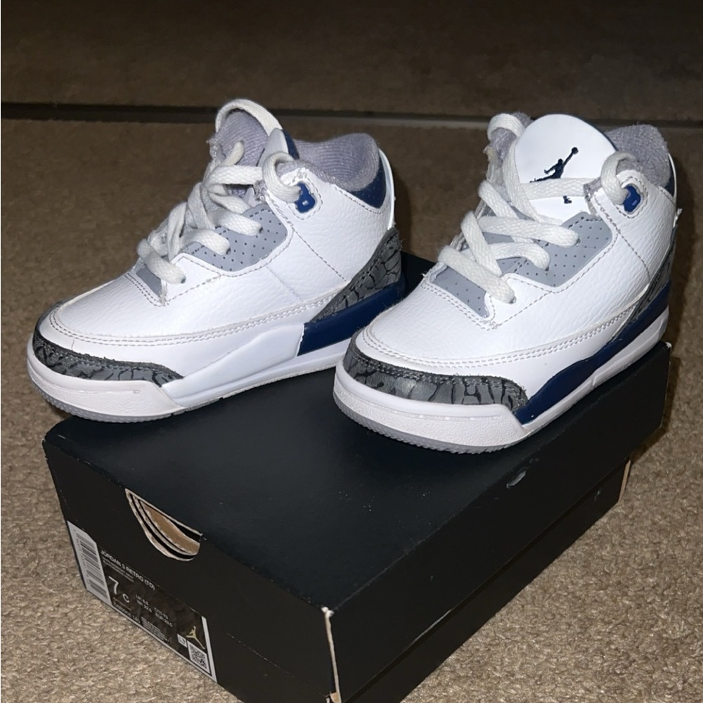 Toddler Jordan Retro 3s “Midnight Navy”